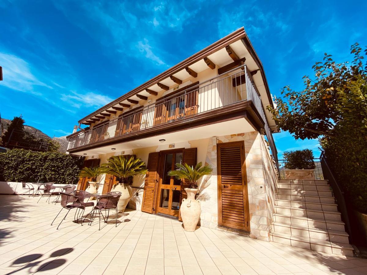 Agroturismo Divina Costiera